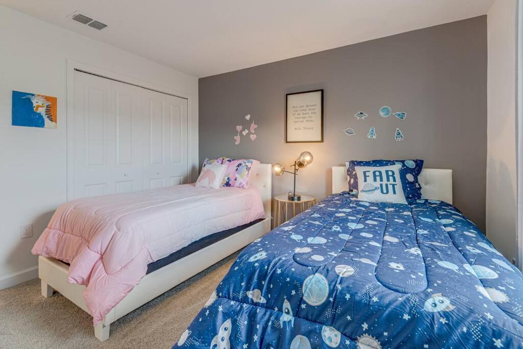 Newly Listed Townhouse Storey Lake, Free Waterpark Kissimmee Exterior foto